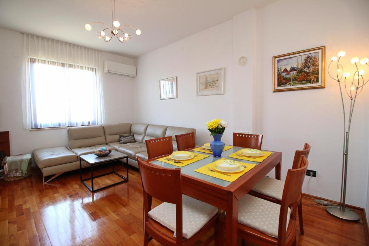 Polo Apartments Rovinj Exterior photo